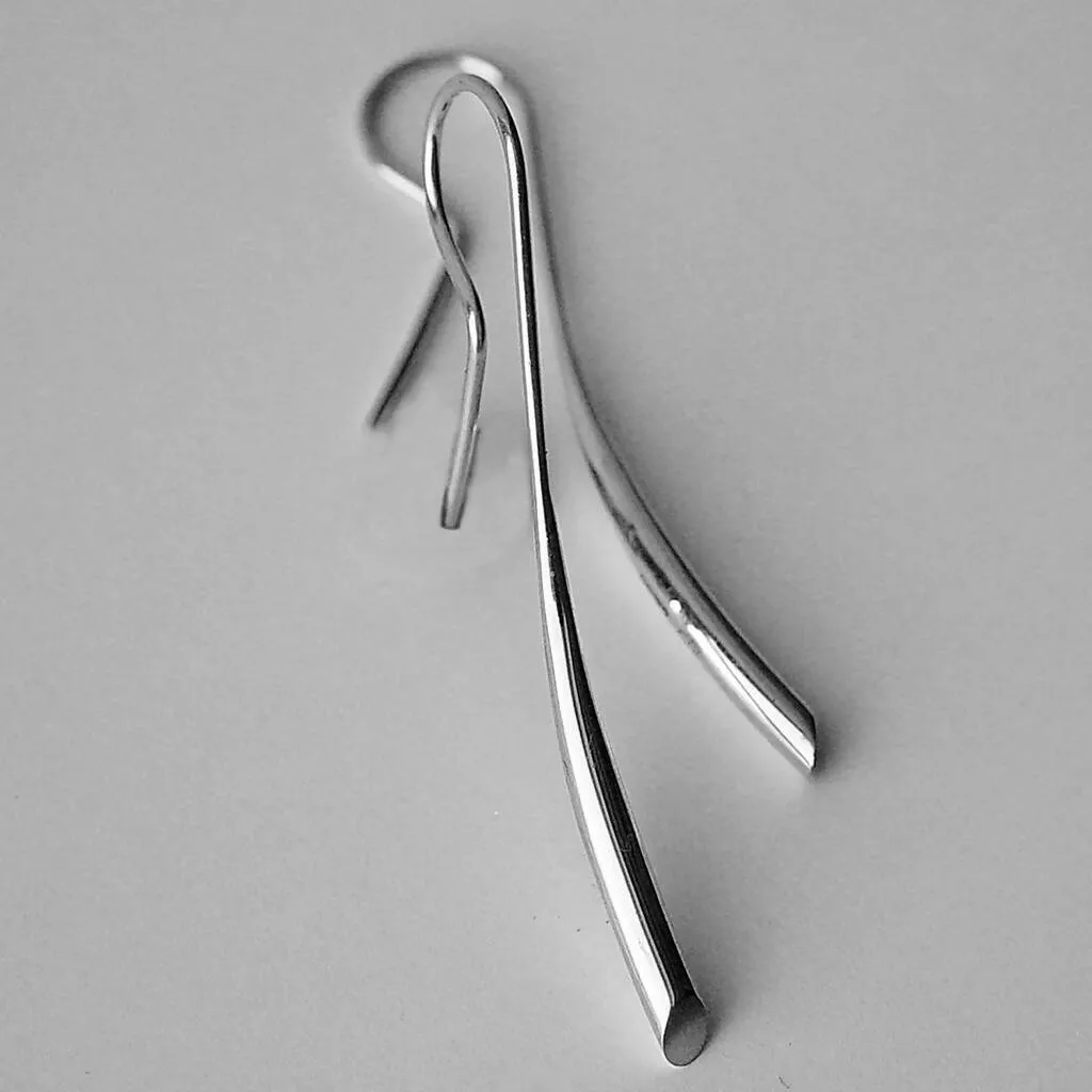 Short plain silver wiggly drop earrings