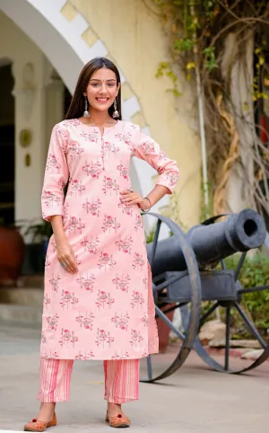 Women Pink & Golden Printed Kurta Set